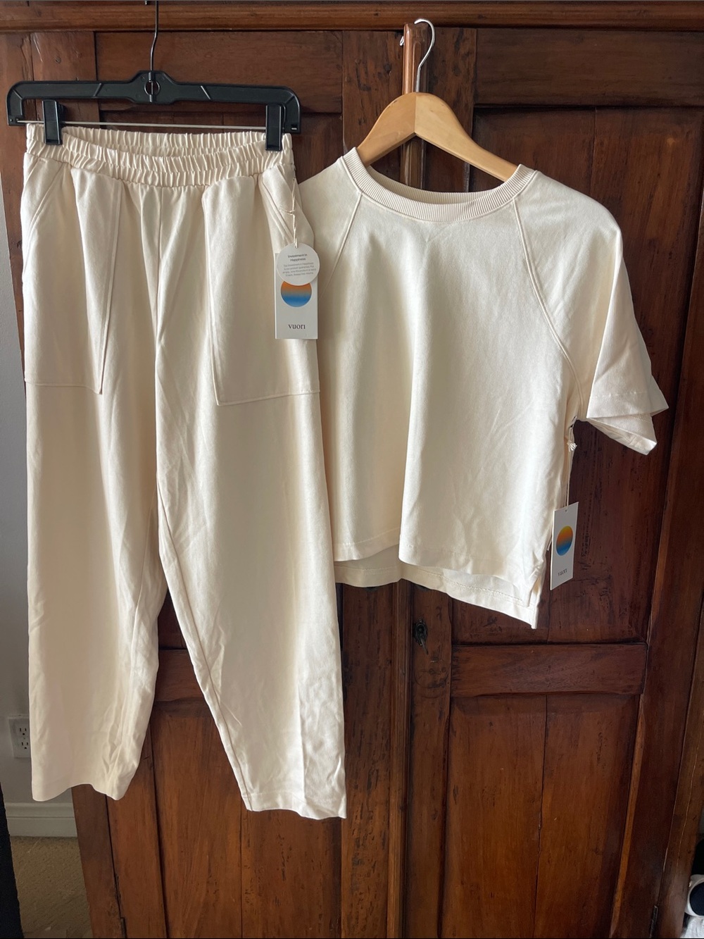 Vuori Cream Two-Piece cotton Set - Short Sleeve Top & Elastic Waist crop Pants